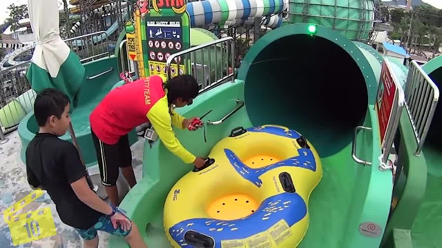 Best Epic Slip and Slide fails - (P4)