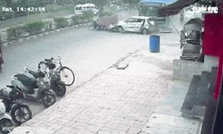 Kinh hoàng khoảnh khắc xe bus mất lái đâm hàng loạt phương tiện trên đường