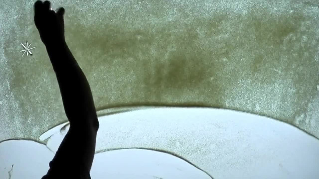 Beautiful Christmas sand art