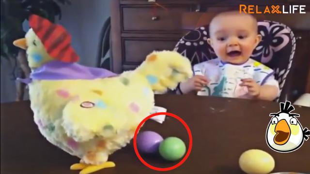 What is the reaction when baby sees first thing in their life?