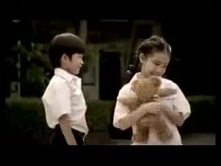 Touching Thai Ads - I want to be taller